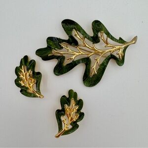 Vintage Sarah Coventry Oak Leaf Brooch & Clip-On Earrings Set Green Enamel